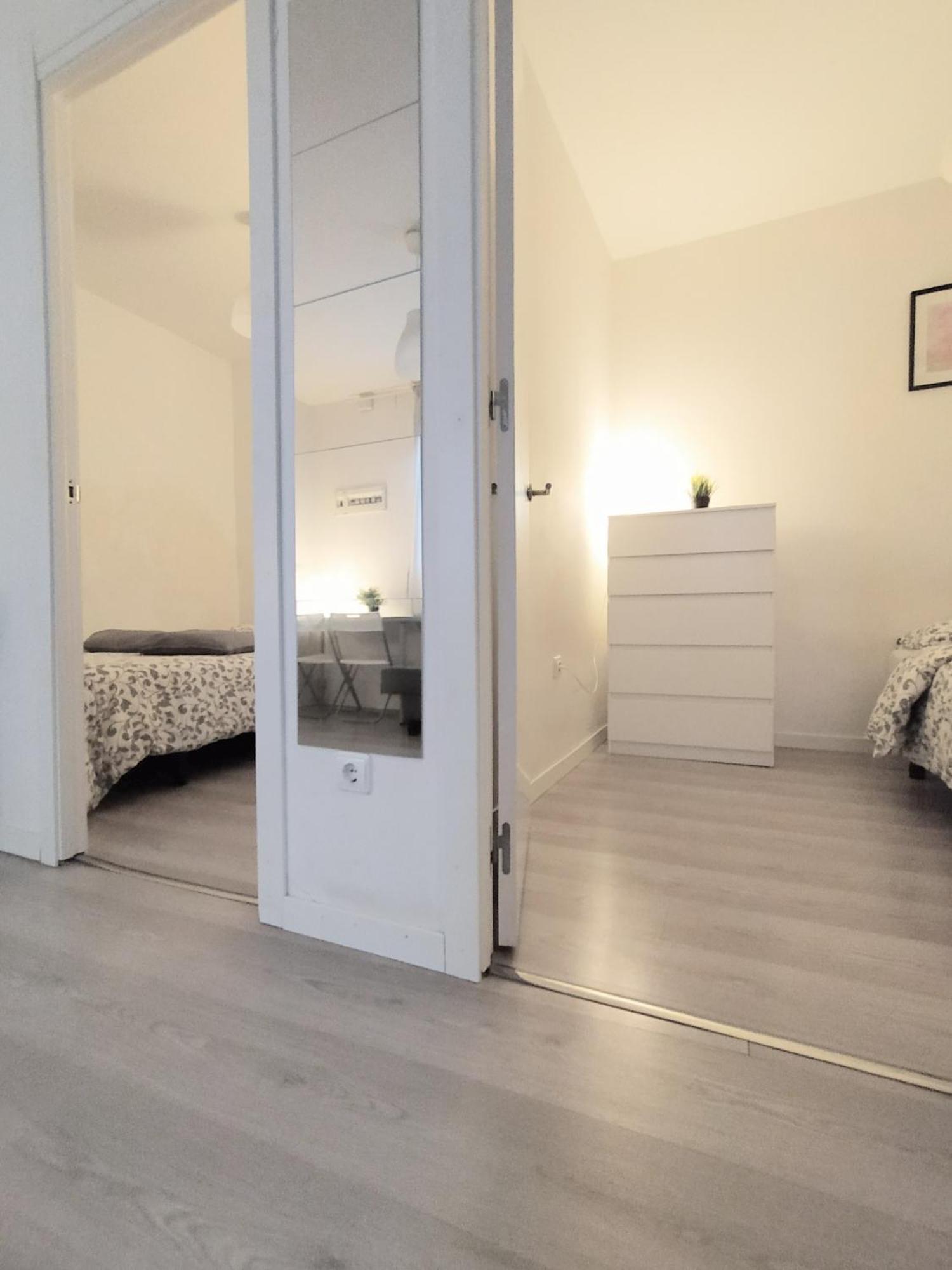Apartamento Eg14 Piso 2 Wifi Fibra Ac *